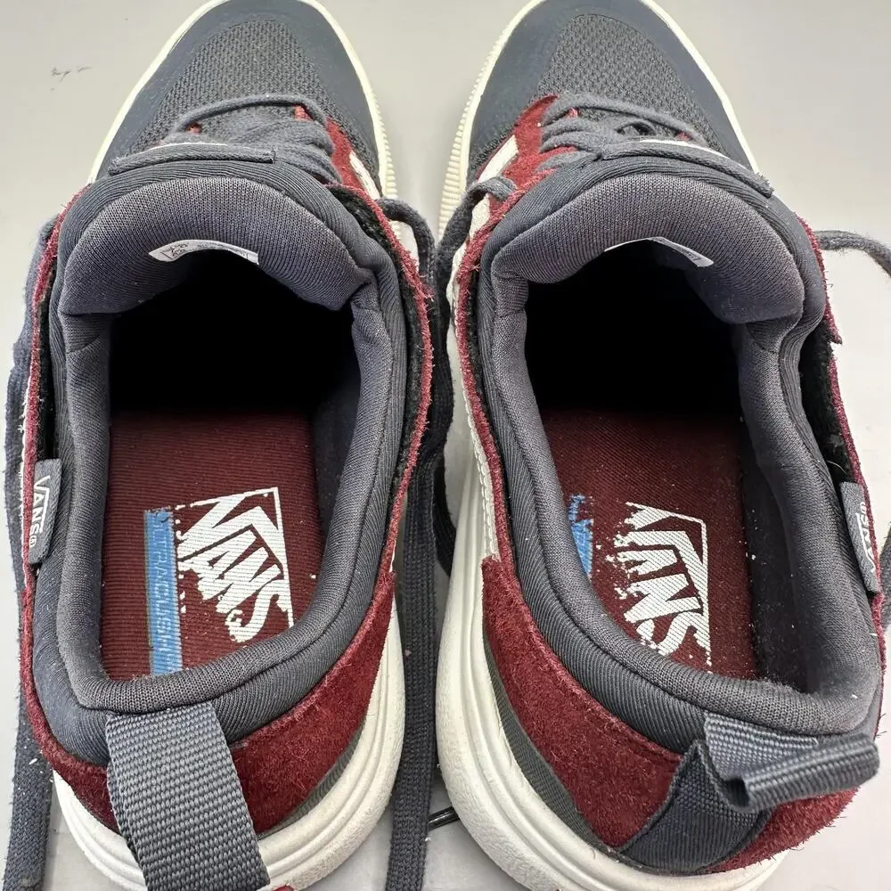 Vans UltraRange 3D Shoes Mens Size 7 Gray Burgundy Gray Suede Skate UltraCush